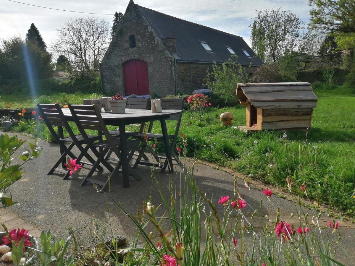 Ma Vraie Nature Acomodação com café da manhã Le Faouët Exterior foto